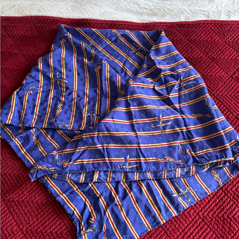 Nicole Miller 100% silk ribbon cutting Blue Striped Scarf 41” square